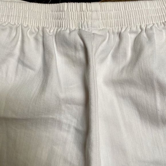 Alfred Dunner White Wide Leg Elastic Waist Cotton Polyester Blend Dress Pants 12 - Picture 3 of 6